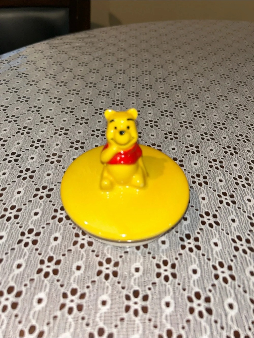 Winnie the Pooh Figurine Lid with Red Scarf